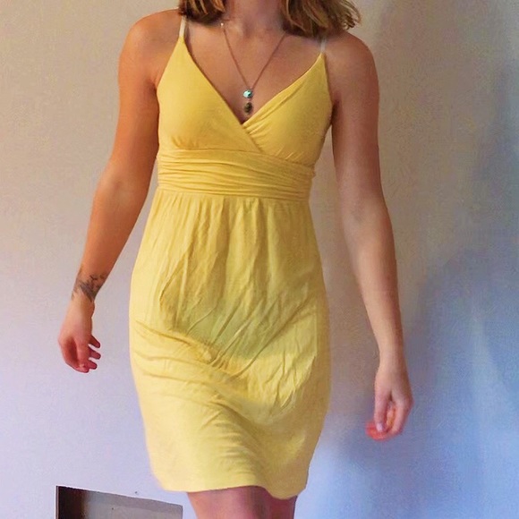 Happy Yellow Dress - Picture 4 of 5